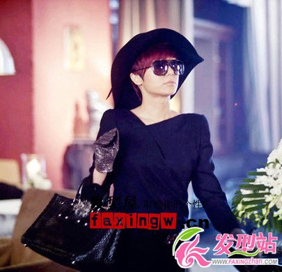 《女人幫》蔣雯麗百搭紅色短發(fā)時(shí)尚帥氣逼人