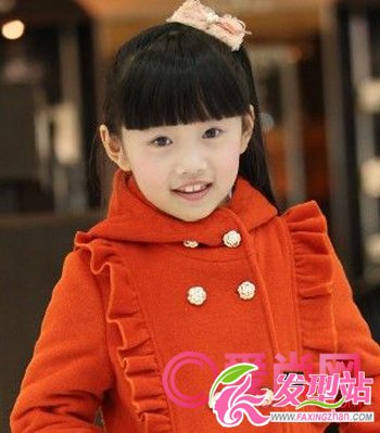 小女孩發(fā)型綁扎方法簡(jiǎn)介 為你送上最時(shí)尚的兒童發(fā)型