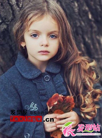 爆紅蘿莉小模特米蘭發(fā)型圖片 小女孩發(fā)型超萌