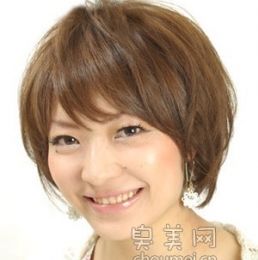 2025日系時(shí)尚短發(fā)發(fā)型推薦 精選流行層次感波波頭小臉