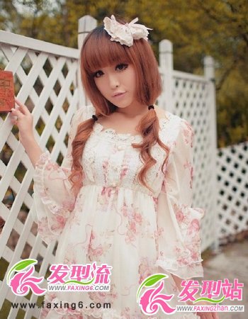 時尚女生接發(fā)發(fā)型 美麗亮出來