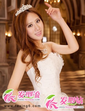 溫婉可人新娘發(fā)型 2012流行趨勢(shì)