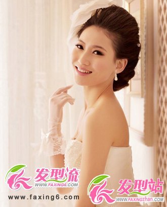 溫婉可人新娘發(fā)型 2012流行趨勢(shì)