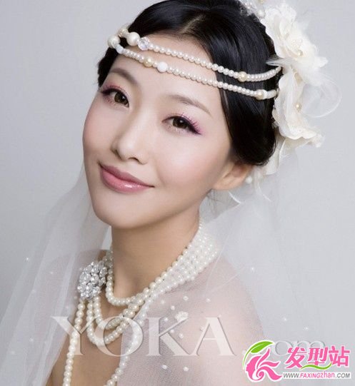 預測朱麗倩婚禮時的新娘發(fā)型 (5)