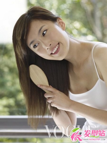 告別脫發(fā) 頭發(fā)豐盈年輕的5個(gè)秘密