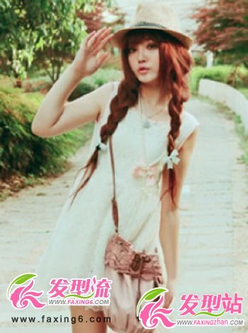 清純可愛的雙發(fā)辮時(shí)尚發(fā)型