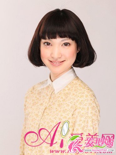 少女最愛 小清新短發(fā)馬尾扎發(fā)圖解