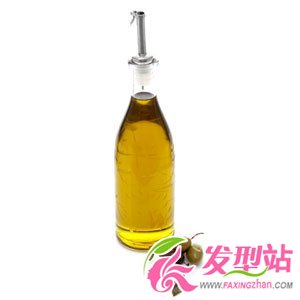 卷發(fā)光澤走捷徑 巧用橄欖油