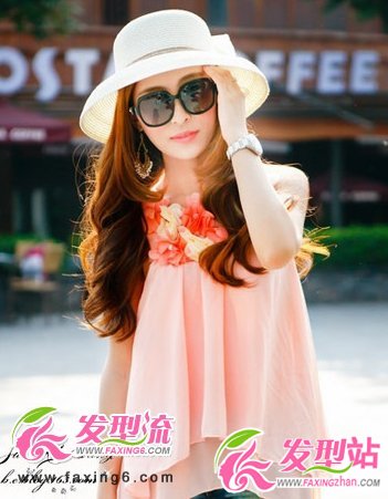 女生卷發(fā)接發(fā)發(fā)型設計