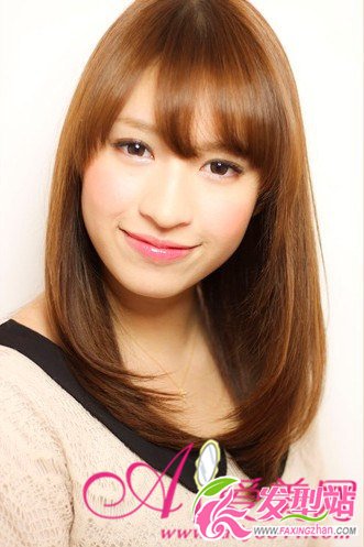 知性直發(fā)梨花頭 打造完美臉型線條