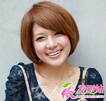 夏日修顏波波頭發(fā)型 簡單的燙發(fā)更美