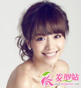 蛻變新娘 觸動(dòng)靈魂的優(yōu)雅盤發(fā)