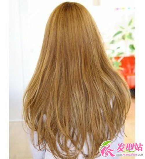 2012秋冬流行的亞麻色發(fā)型