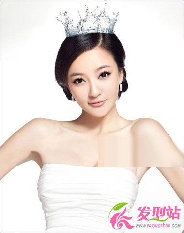 清新淡雅盤發(fā) 做高貴性感美女