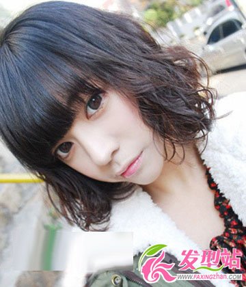 2013絢麗多彩韓式短卷發(fā)