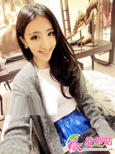 2013時尚發(fā)型:女生卷發(fā)