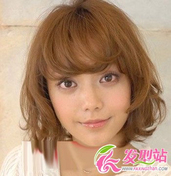 圓臉女生適合什么樣的短發(fā)發(fā)型