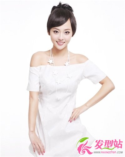張嘉倪甜美陽(yáng)光發(fā)型推薦 簡(jiǎn)單發(fā)型干練氣質(zhì)