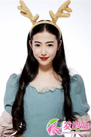 張辛苑時(shí)尚復(fù)古發(fā)型盤(pán)點(diǎn) 打造養(yǎng)眼氣質(zhì)美女