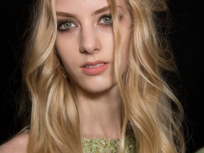 Elie Saab߶һ(g)c(din) ě](mi)Ҋ(jin)^(gu)@ôľl(f)