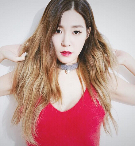 �L������ɢ�y����������ɫ���������аl(f��)������Ԫ��