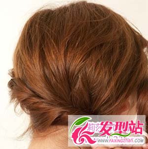 學(xué)生的短頭發(fā)怎樣扎才好看 短發(fā)女生簡(jiǎn)單扎發(fā)教程