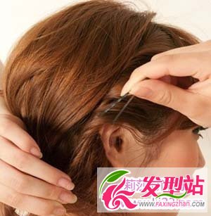 學(xué)生的短頭發(fā)怎樣扎才好看 短發(fā)女生簡(jiǎn)單扎發(fā)教程
