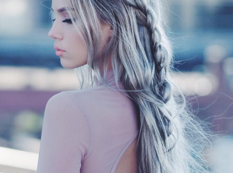 高冷氣質奶奶灰染發(fā) 很另類卻不會非主流的染發(fā) 高冷氣質奶奶灰染發(fā) 很另類卻不會非主流的染發(fā)