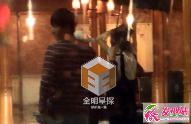 周冬雨被曝與富二代前男友復合 二人同游迪士尼