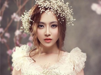 最新流行盤發(fā)發(fā)型推薦 超仙新娘盤發(fā)淑女花苞頭復(fù)古造型全解析 最新流行盤發(fā)發(fā)型推薦 超仙新娘盤發(fā)淑女花苞頭復(fù)古造型全解析