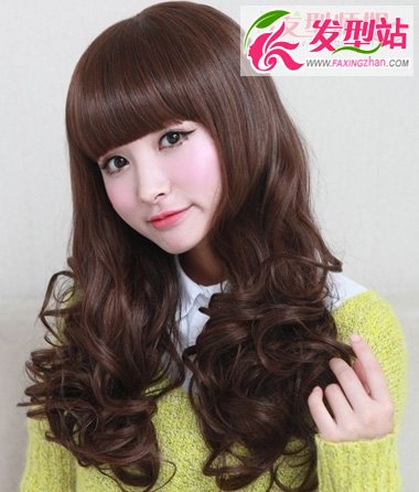發(fā)櫥發(fā)型集錦齊腰梨花 水瓶座女生適合的梨花燙發(fā)型