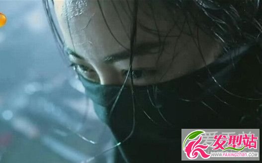 楚喬傳夏蟲(chóng)扮演者是誰(shuí) 夏蟲(chóng)和荊小六是同一個(gè)人嗎