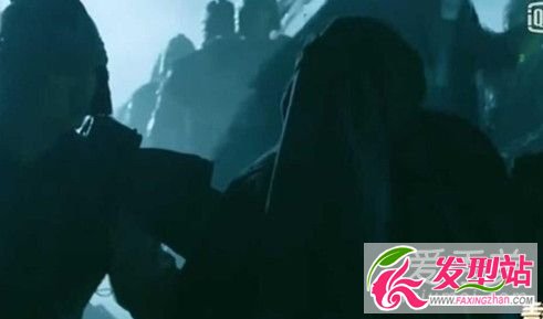 楚喬傳夏蟲(chóng)扮演者是誰(shuí) 夏蟲(chóng)和荊小六是同一個(gè)人嗎