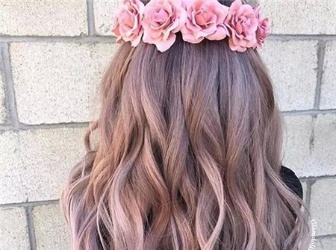 中長(zhǎng)發(fā)流行染什么發(fā)色 金屬輝夜色染發(fā)效果 中長(zhǎng)發(fā)流行染什么發(fā)色 金屬輝夜色染發(fā)效果