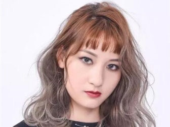 2025流行日系燙 紋理燙 大臉顯瘦簡(jiǎn)約風(fēng) 2025流行日系燙 紋理燙 大臉顯瘦簡(jiǎn)約風(fēng)