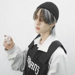 һl(f)ɫϼ Nl(f)ɫo㎛һ