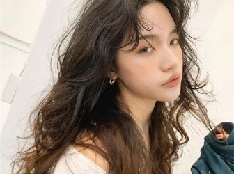 最新女生燙發(fā)款式 燙型不燙卷太顯瘦 最新女生燙發(fā)款式 燙型不燙卷太顯瘦