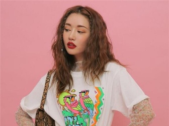 羊毛卷怎么燙染好看 棕色羊毛卷復(fù)古迷人 羊毛卷怎么燙染好看 棕色羊毛卷復(fù)古迷人