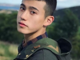 pʲôl(f)͎ @Щ̰l(f)׃