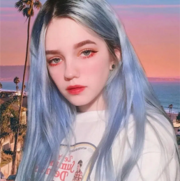 個(gè)性女生染發(fā)顏色 藍(lán)黑色霧霾藍(lán)絕美