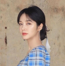 女生短發(fā)劉海怎么弄好看 發(fā)型師短發(fā)X劉海絕配發(fā)型公式