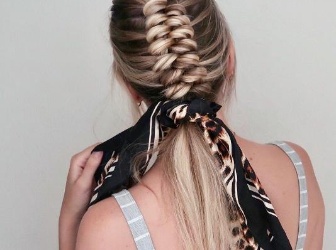 時髦好看絲巾扎發(fā)推薦 頭發(fā)這么扎秒變氣質(zhì)女神 時髦好看絲巾扎發(fā)推薦 頭發(fā)這么扎秒變氣質(zhì)女神