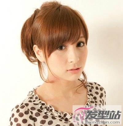 梨花頭怎么扎馬尾 梨花頭怎么扎好看圖解