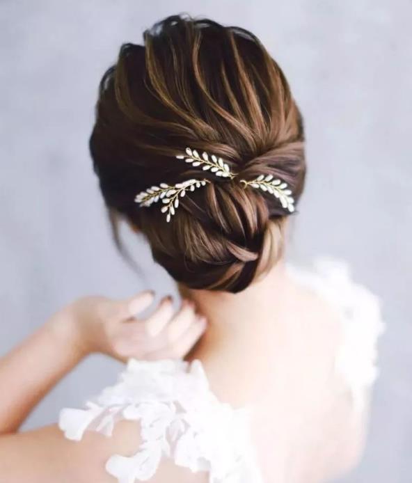 最新新娘發(fā)型造型圖片 款款優(yōu)雅大方氣質(zhì)爆表