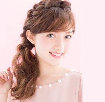 �L(zh��ng)�l(f��)��ô���黨�p�ÿ� ��(c��)�����l(f��)͹�@��Ů��